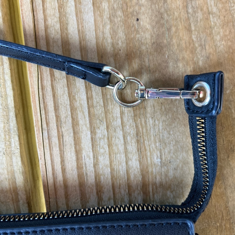 New York & Company black mini shoulder bag - Picture 5 of 11